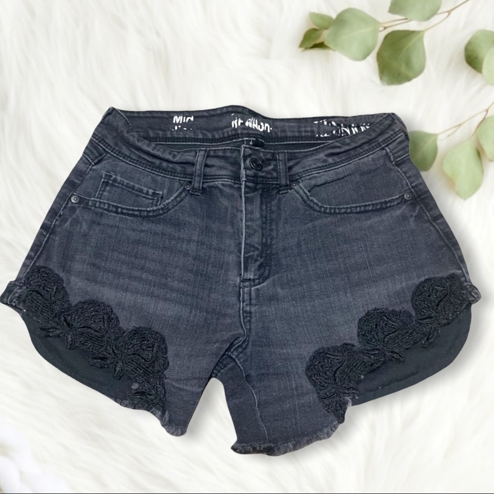 Rewash Black Denim High-rise Shorts size 3/26